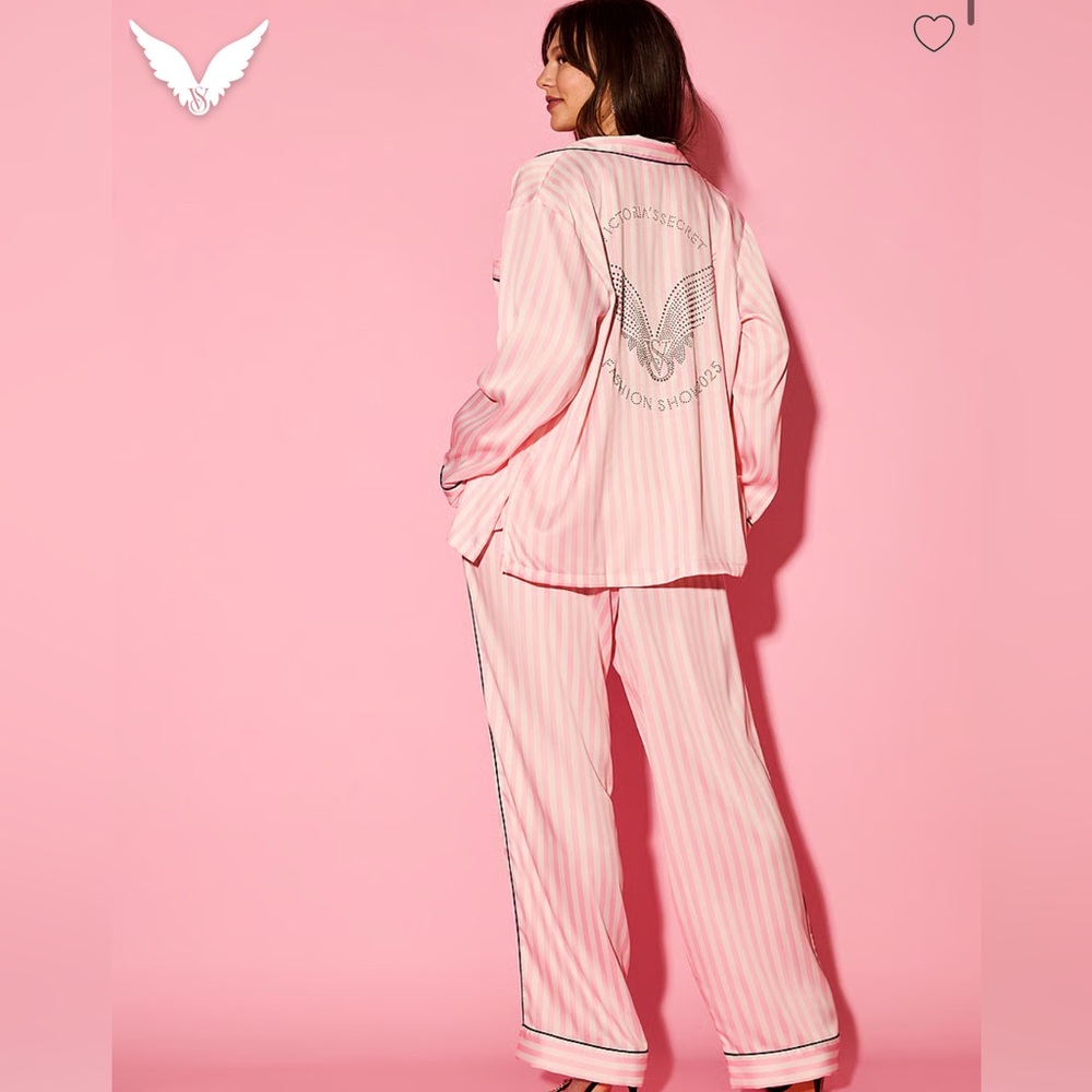 Victoria's Secret Backstage 2025 Glazed Satin Sparkle Long Pajama Set - Picture 4 of 8